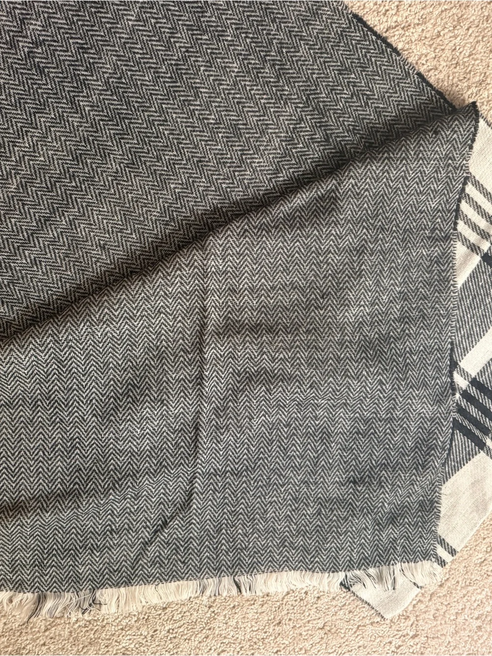 Cozy Plaid Scarf Duo - Black & White + Red & Cream